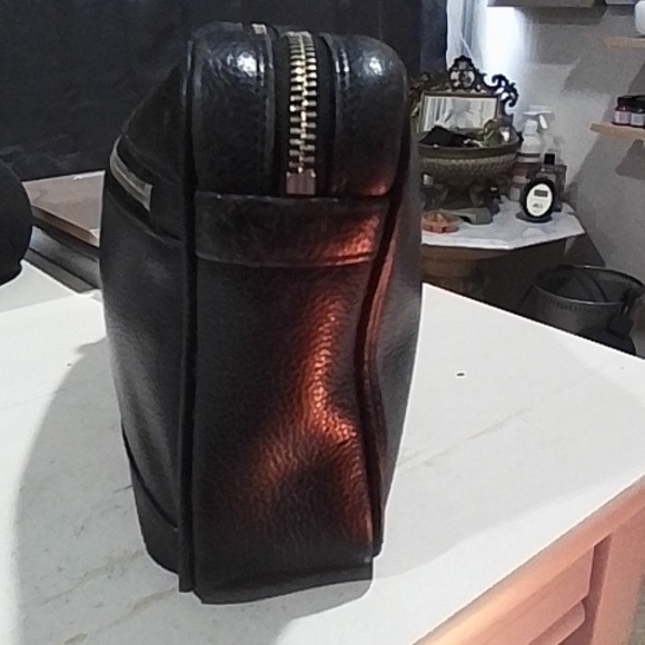 Authentic Burberry wrislet - Picture 7 of 16